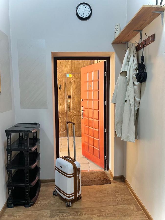 Hostel On Universytet Kiev Exterior foto